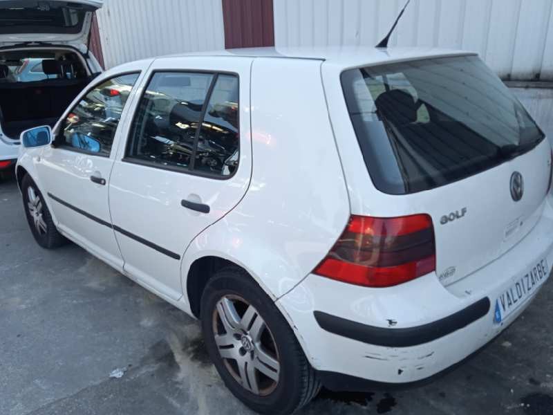 volkswagen golf iv berlina (1j1) del año 2000