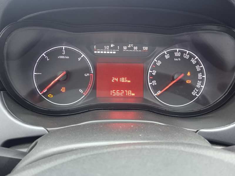 opel corsa e del año 2018