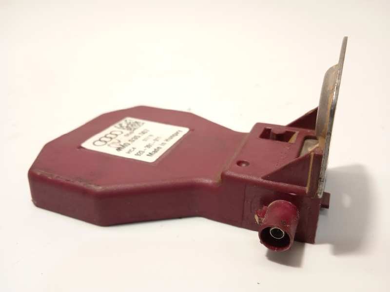 Recambio de antena para audi q5 (fyb) 40 tdi quattro básico referencia OEM IAM 4M0035507  