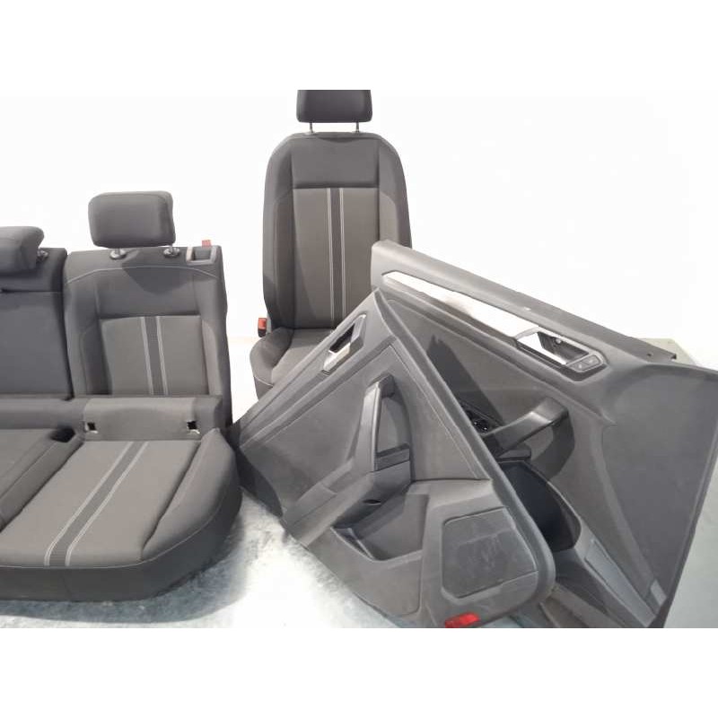 Recambio de juego asientos completo para volkswagen t-roc advance referencia OEM IAM NOREF  