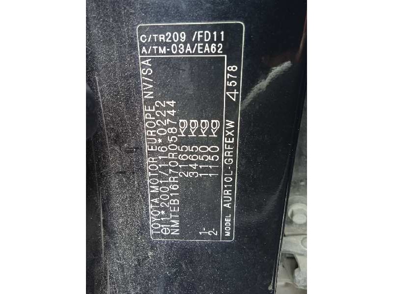 toyota corolla verso (r1) del año 2006