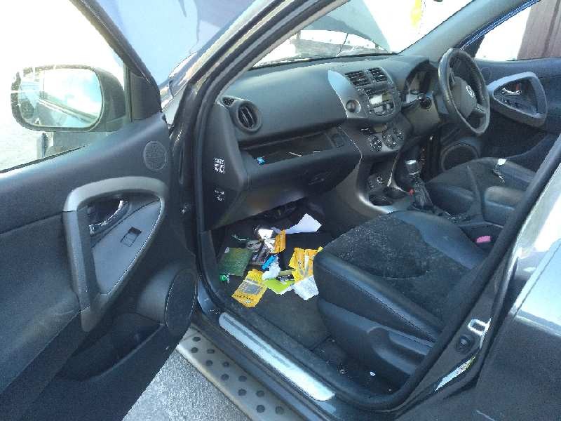 toyota rav 4 (a3) del año 2012