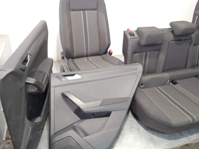 Recambio de juego asientos completo para volkswagen t-roc advance referencia OEM IAM NOREF  