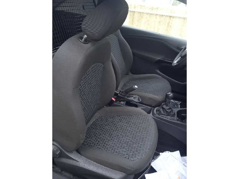 opel corsa e del año 2018