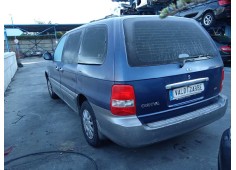 kia carnival ii del año 2003 2