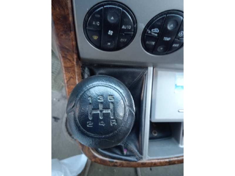 kia carnival ii del año 2003