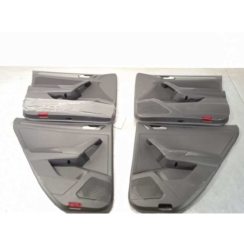 Recambio de juego asientos completo para volkswagen t-roc advance referencia OEM IAM NOREF  