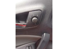 seat ibiza (6j5) del año 2013 2