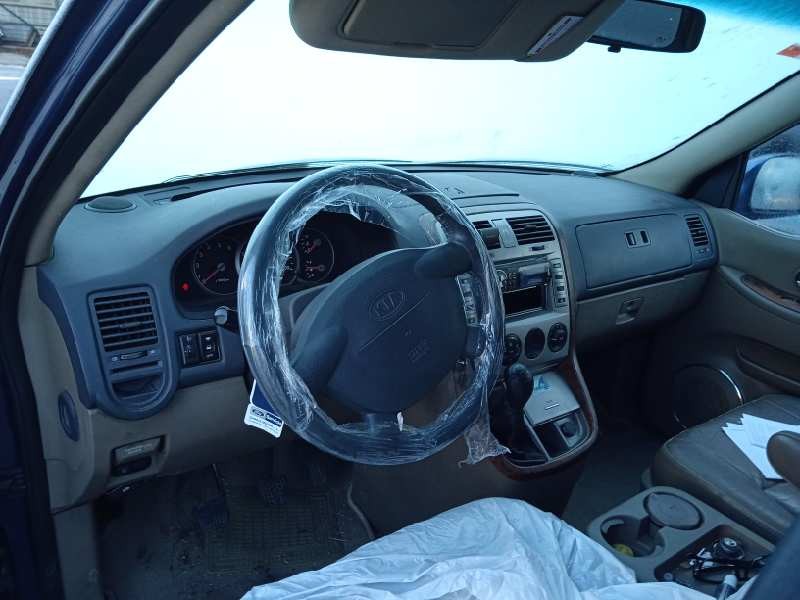 kia carnival ii del año 2003