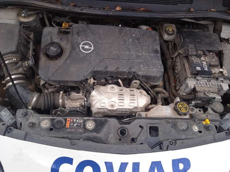 opel corsa e del año 2018