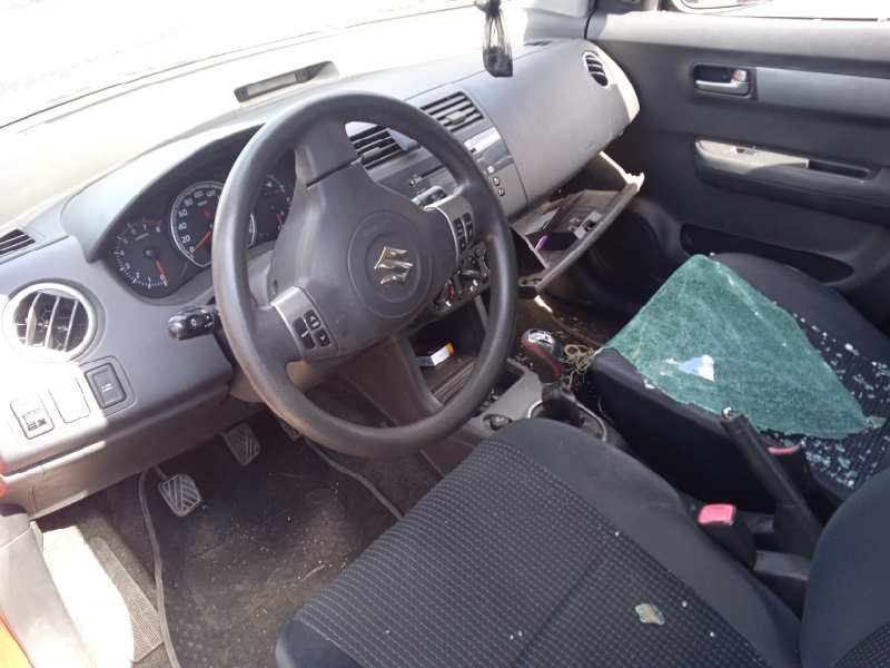 suzuki swift berlina (mz) del año 2005