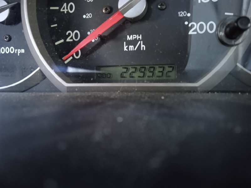 kia carnival ii del año 2003