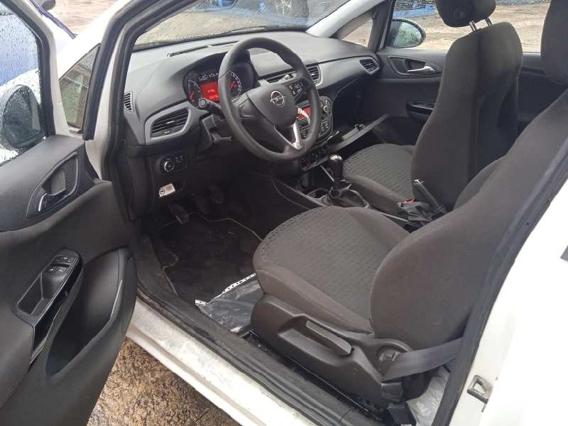 opel corsa e del año 2018