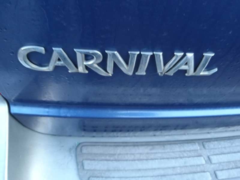 kia carnival ii del año 2003