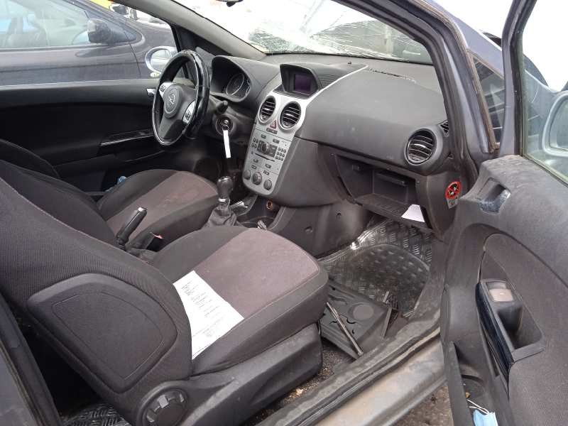 opel corsa d del año 2007