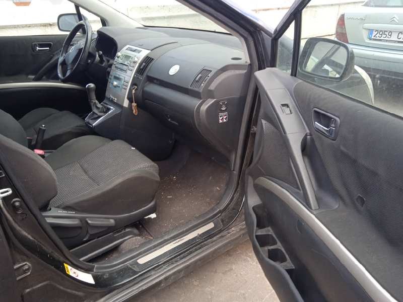 toyota corolla verso (r1) del año 2006