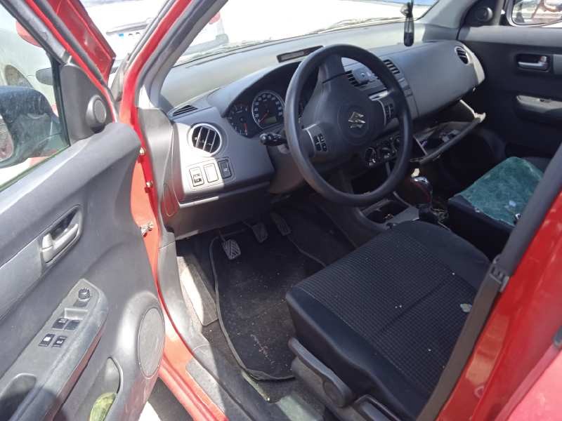 suzuki swift berlina (mz) del año 2005