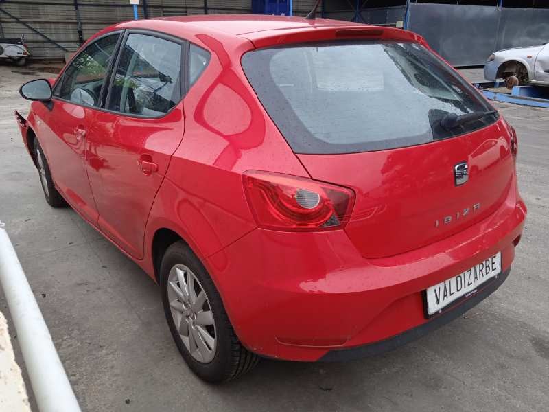 seat ibiza (6j5) del año 2013