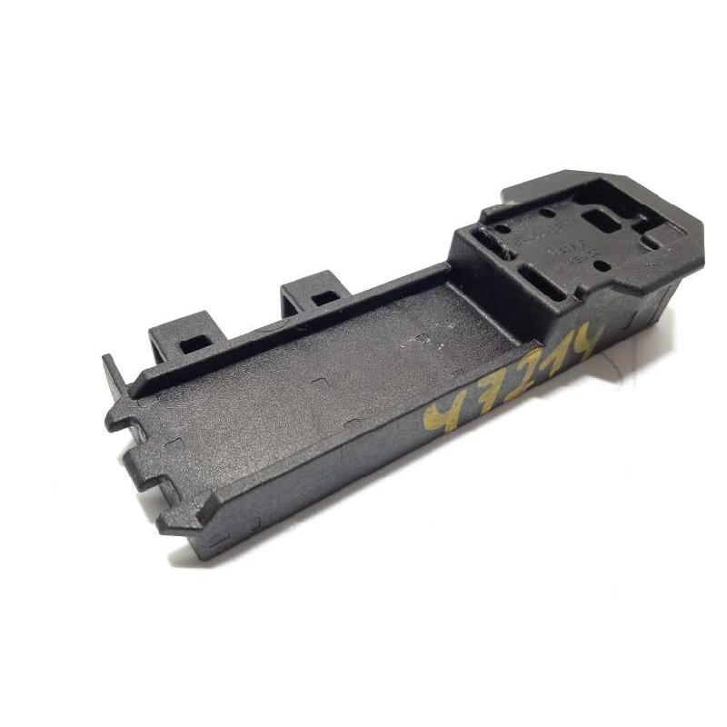 Recambio de antena para audi q5 (fyb) 40 tdi quattro básico referencia OEM IAM 80A907247A  