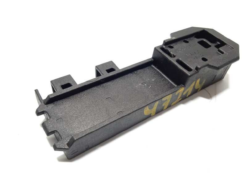 Recambio de antena para audi q5 (fyb) 40 tdi quattro básico referencia OEM IAM 80A907247A  