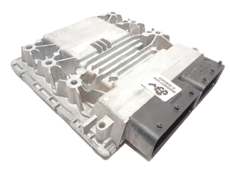 Recambio de centralita motor uce para porsche panamera 4 s referencia OEM IAM 97061860103  5WP4654307