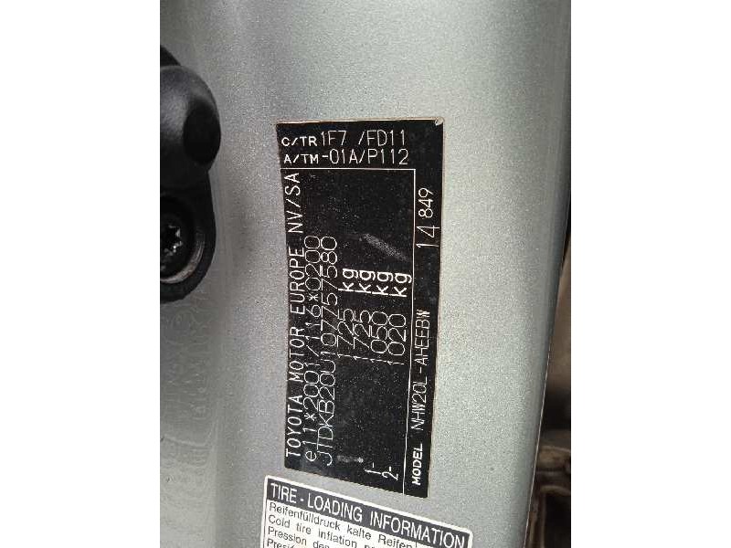 toyota prius (nhw20) del año 2008