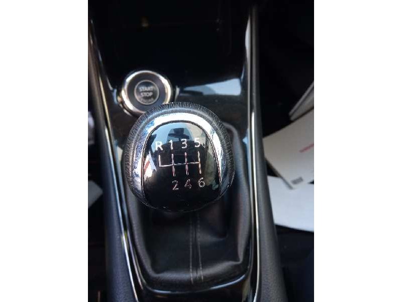 nissan pulsar (c13) del año 2014