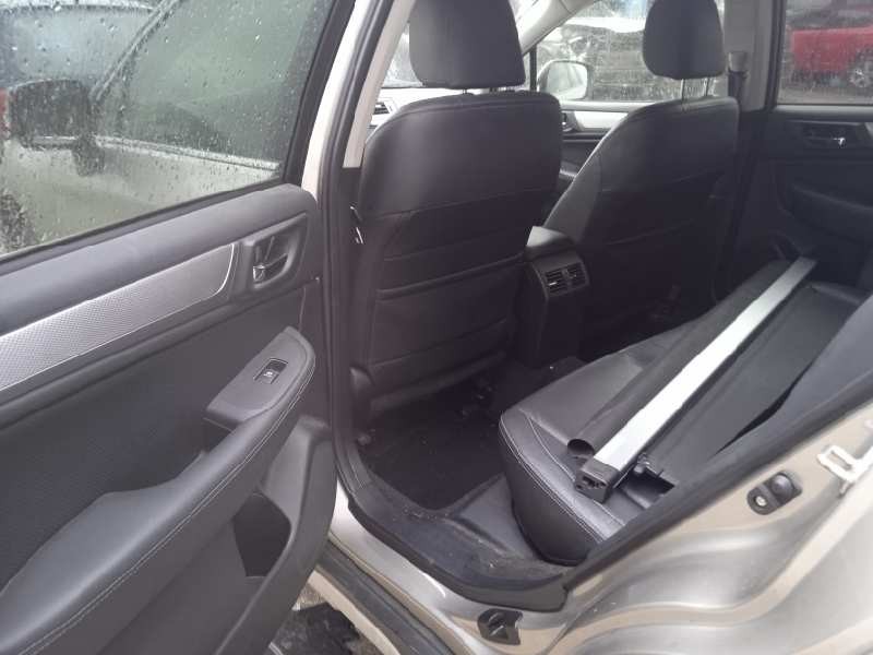 subaru outback (b15) del año 2016