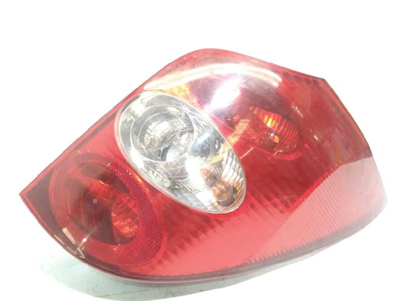 PILOTO TRASERO DERECHO 8200002472 