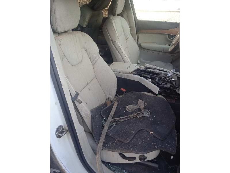 volvo xc90 del año 2021