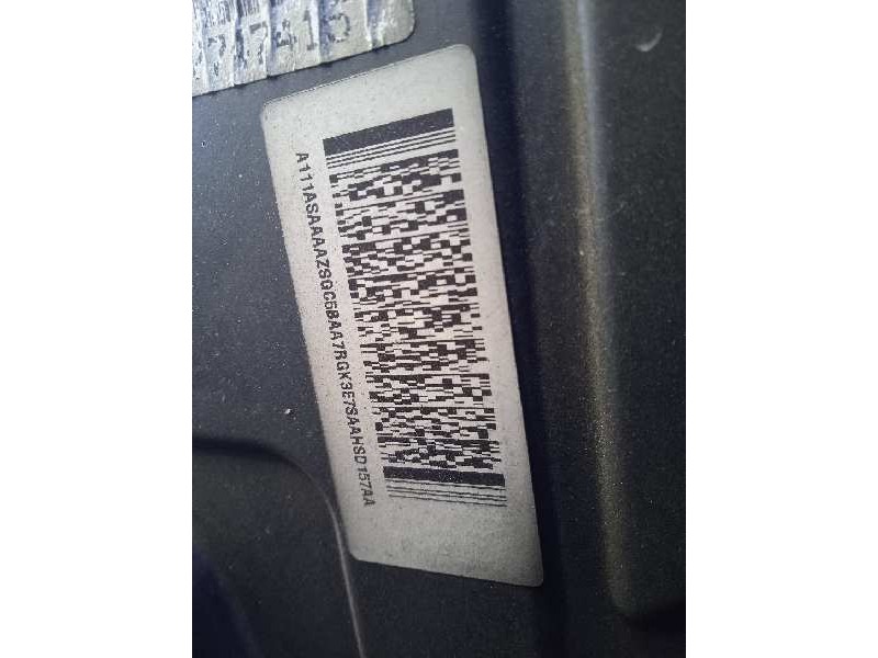 opel insignia berlina del año 2011