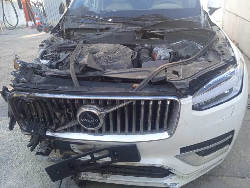 volvo xc90 del año 2021