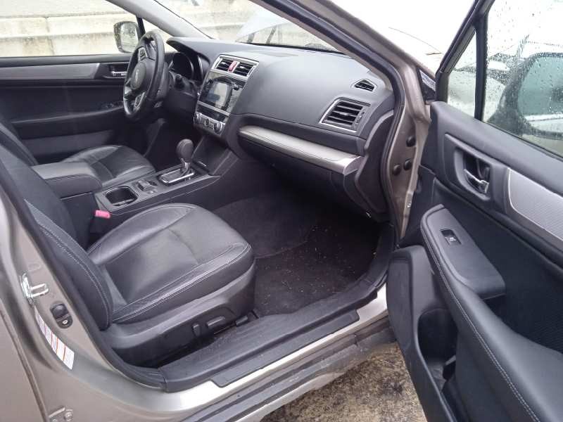 subaru outback (b15) del año 2016