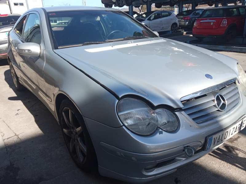 mercedes-benz clase c (w203) sportcoupe del año 2004