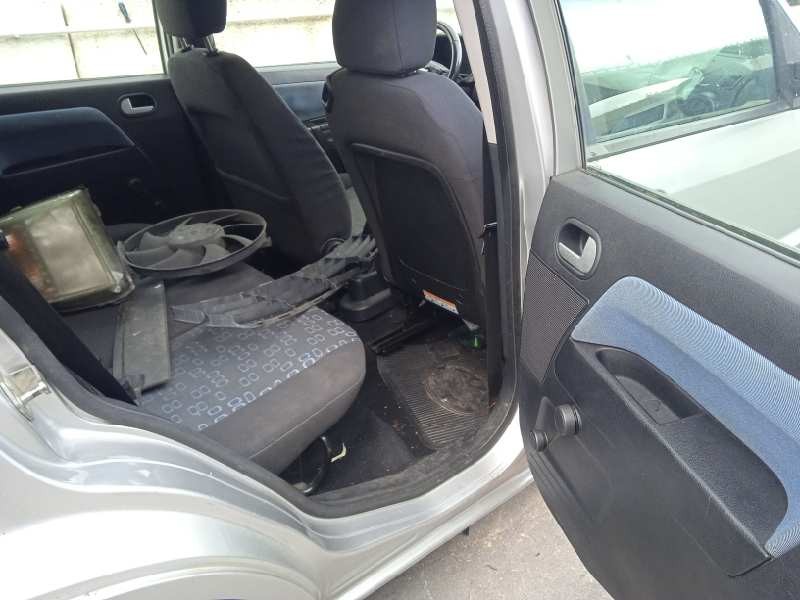 ford fusion (cbk) del año 2004