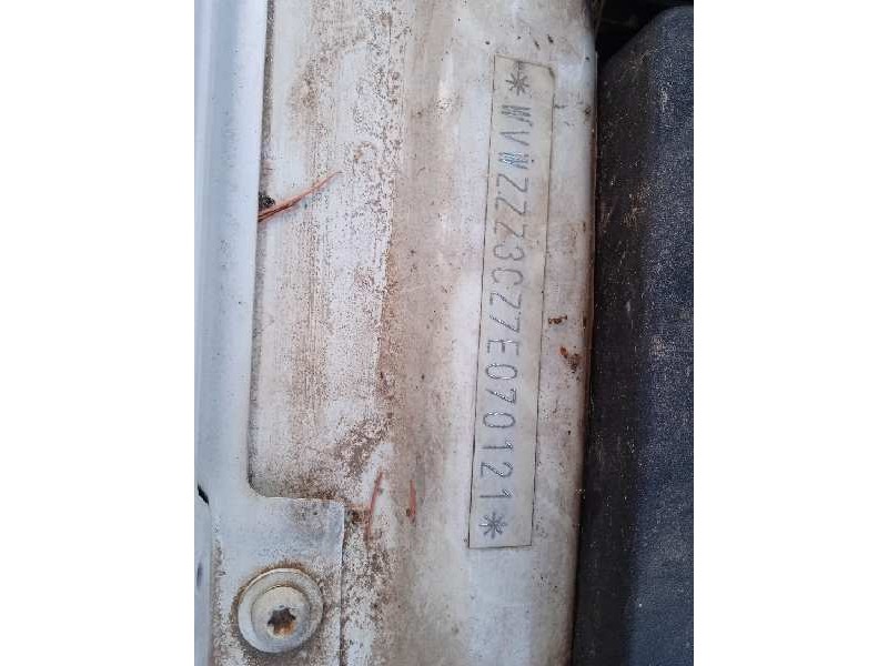 volkswagen passat variant (3c5) del año 2006