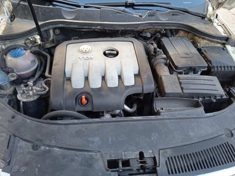 volkswagen passat variant (3c5) del año 2006