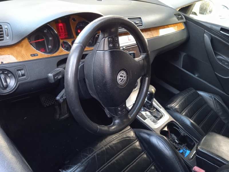 volkswagen passat variant (3c5) del año 2006