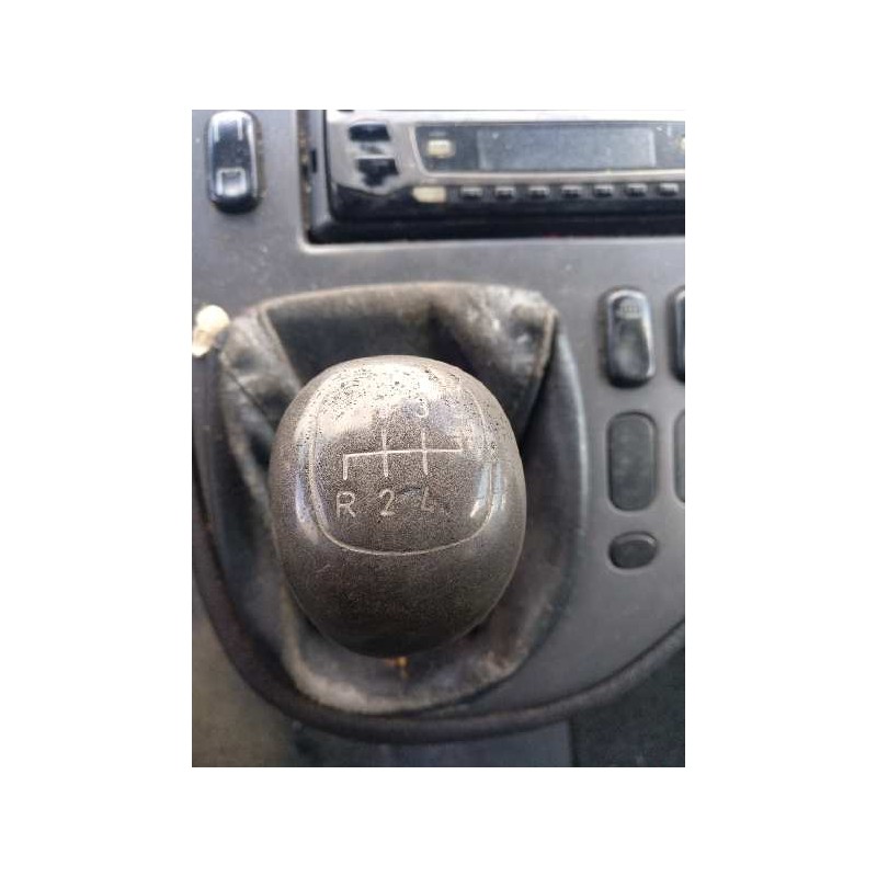 mercedes-benz vito marco polo (638) del año 2001