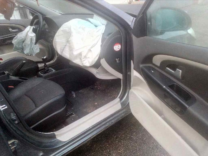 kia cee´d sporty wagon del año 2009