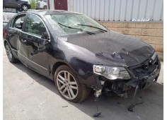 VOLKSWAGEN PASSAT BERLINA (3C2)