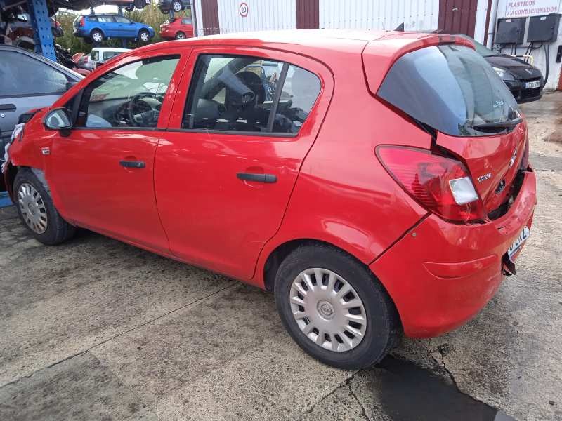 opel corsa d del año 2010