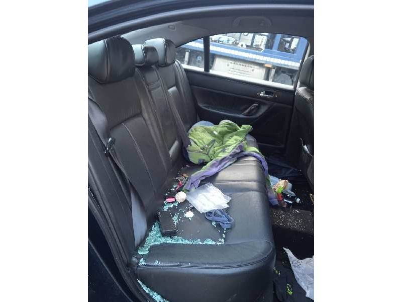 peugeot 607 (s1) del año 2003