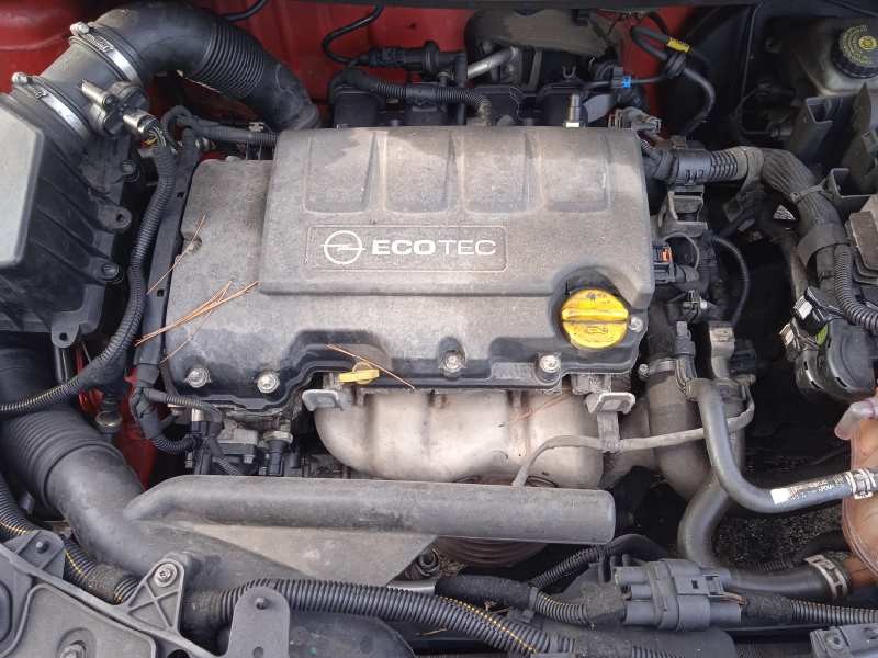 opel corsa d del año 2010