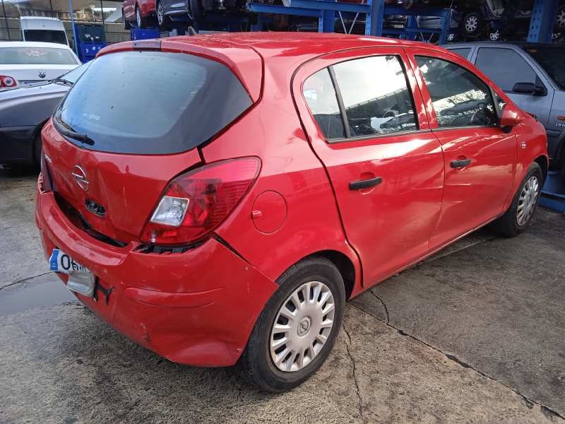 opel corsa d del año 2010