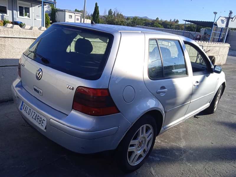 volkswagen golf iv berlina (1j1) del año 2002