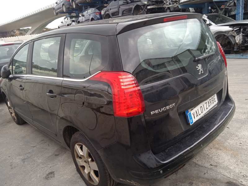 peugeot 5008 del año 2013