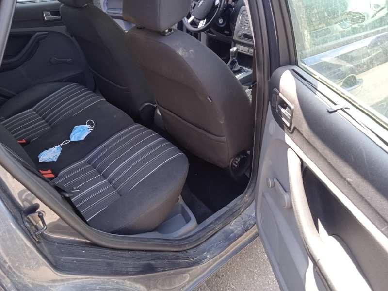 ford focus lim. (cb4) del año 2008