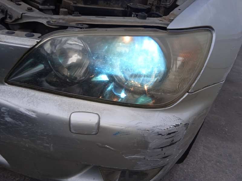 lexus is200 (gxe10) del año 2004