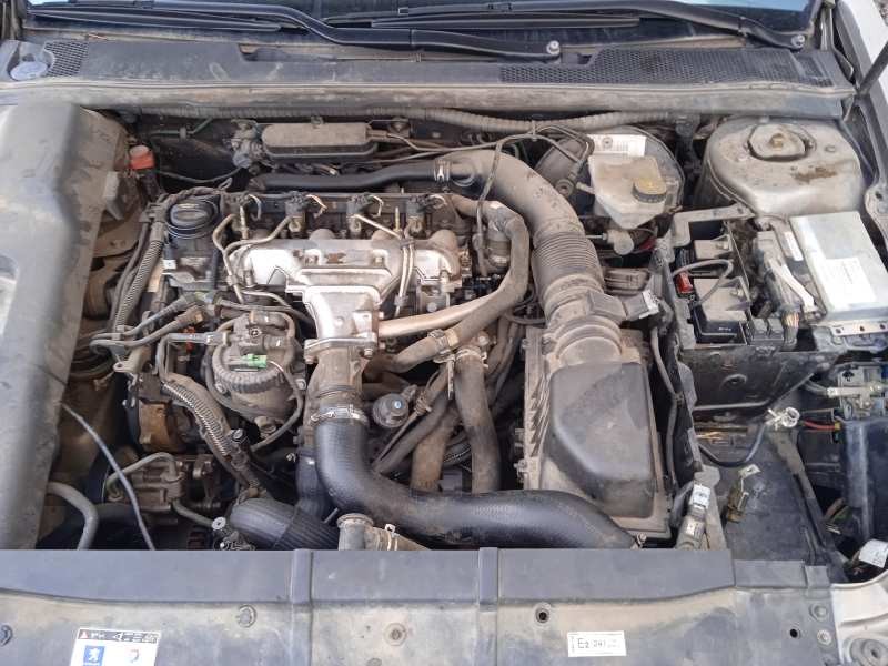 peugeot 607 (s1) del año 2004